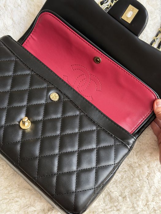 Сумочка в стилі chanel