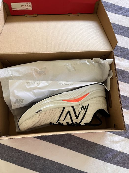 New Balance Fuel Propel V4