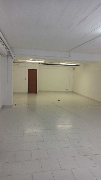 Armazém em Massamá Sintra