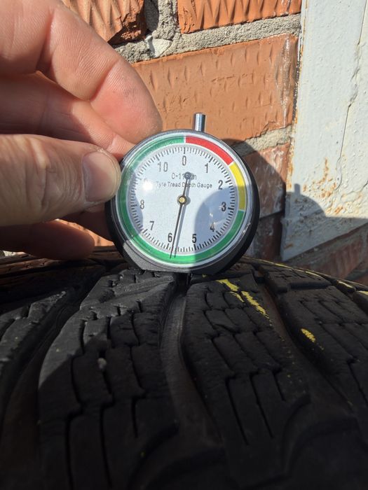 Шини Nokian та Шини Vredestein 225/65 R17 4шт