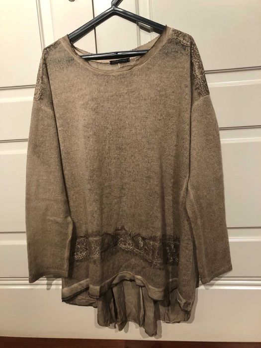 vestido  cor beije com aplicações de renda MADE IN ITALY tamanho  L