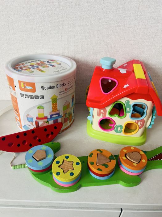 Конструктор деревяний, сортер