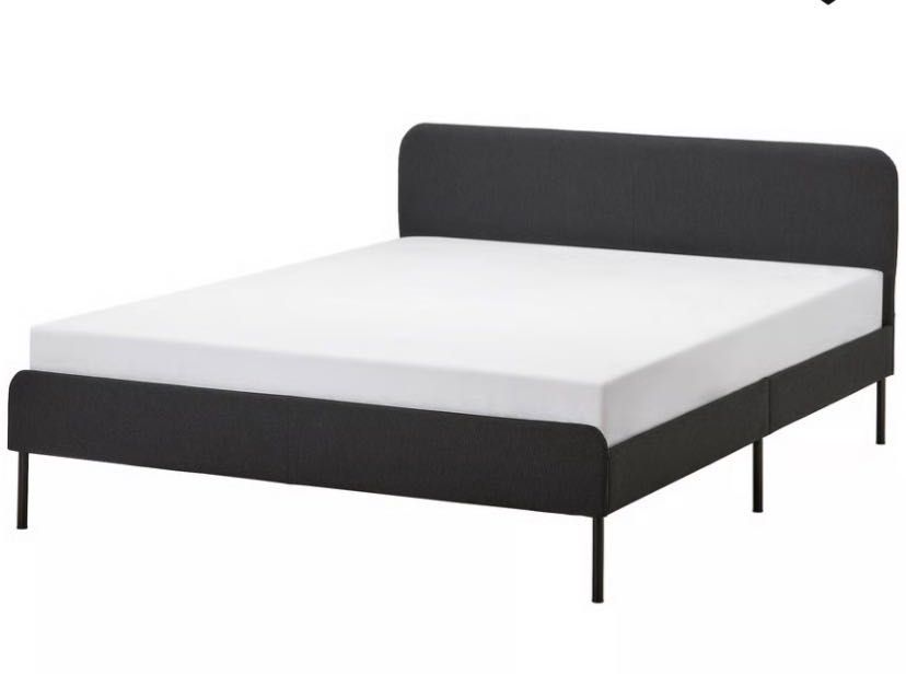 Cama com colchão medida: 1,60 por 200
