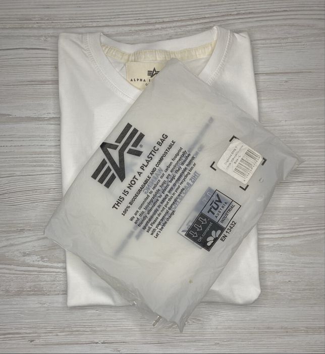 Футболка Alpha Industries біла оригінал