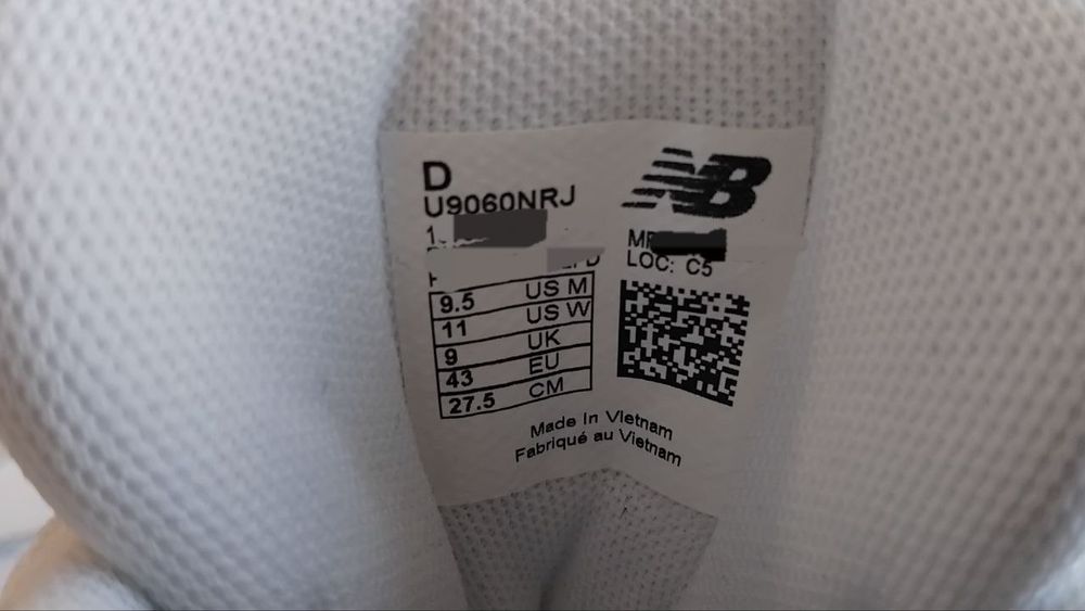 Кросівки New Balance U9060NRJ,  розмір 43EU, 27,5 см 9UK
