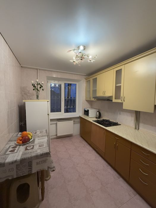 Подобова оренда 1 кім квартира. Центр. Автономне опалення