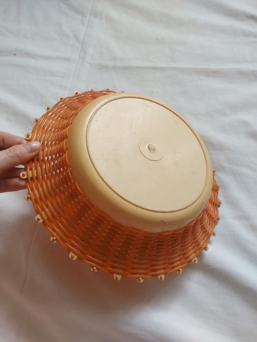 Plastikowy koszyk prl