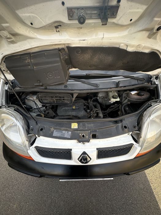 Продам (Renault Trafic)