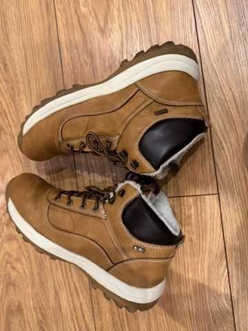 Buty zimowe , rozmiar 44