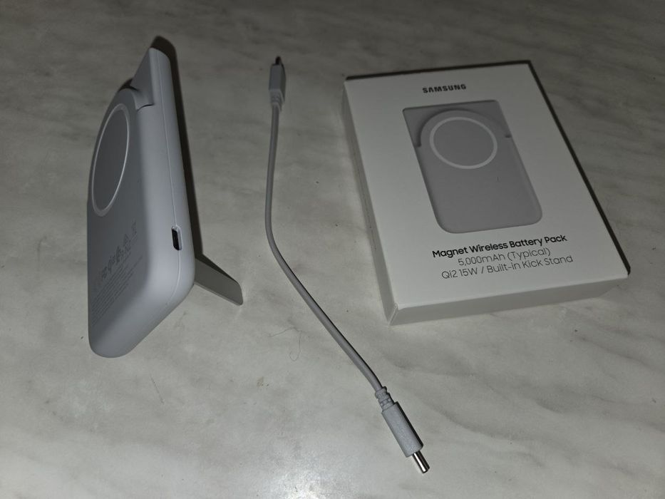 Батарея мобільна Samsung Wireless Battery Pack 5000mAh Gray 25W (EB-U2500XJEGWW).Гарантія 2 роки.