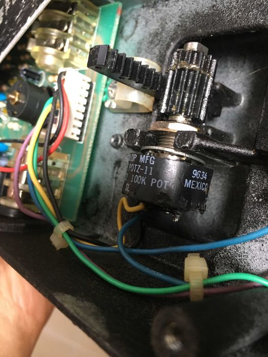 pedal wah wah Dunlop crybaby vintage