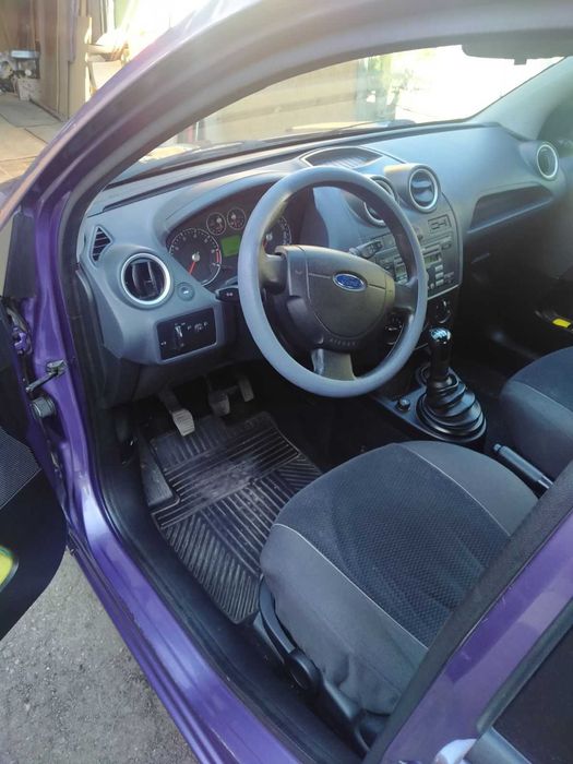 Продам Ford Fiesta 1.25 бензин 16 клапанів