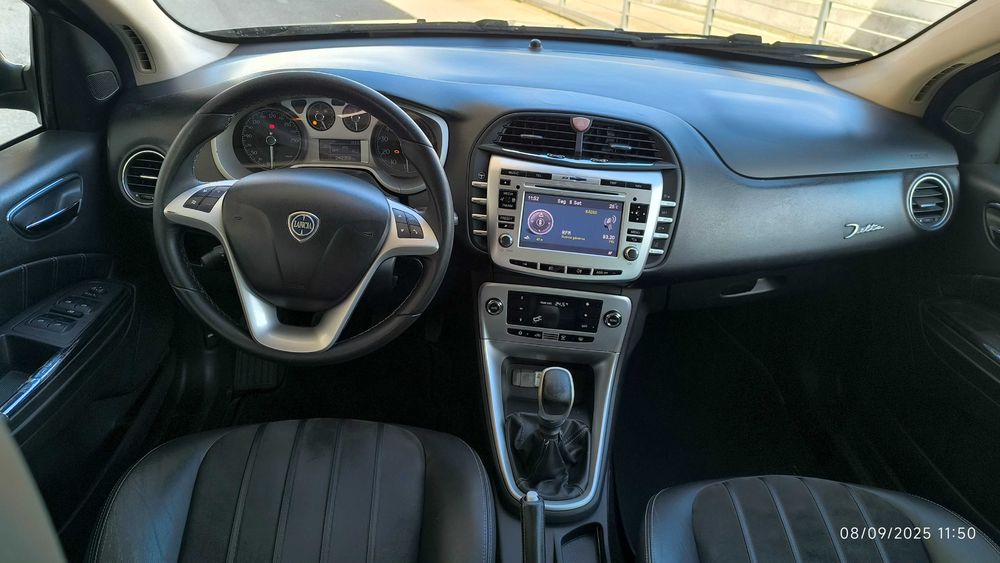 Lancia Delta 1.4 T-JET versão rara e unica á venda