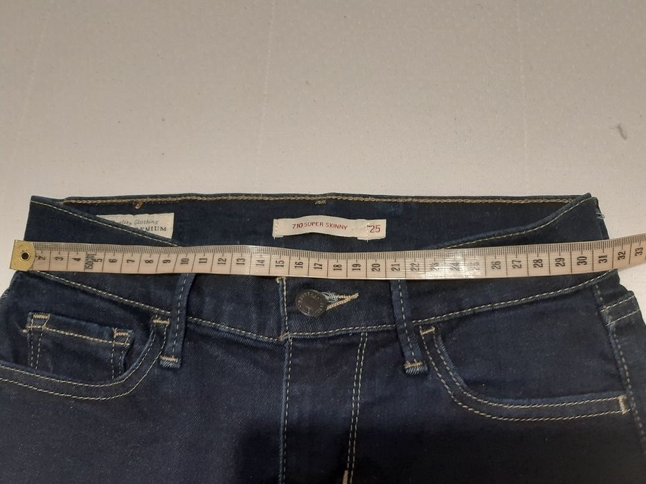 Jeansy damskie rozm 34 Levis