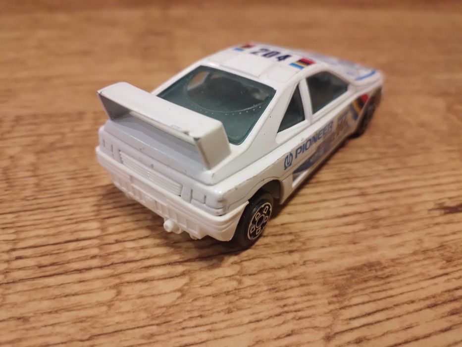 Peugeot 405;Bburago 1:43