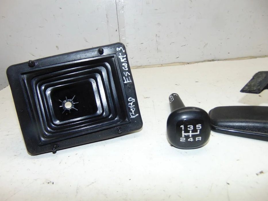Ford Escort MK3 fole velocidades/Espelho interior