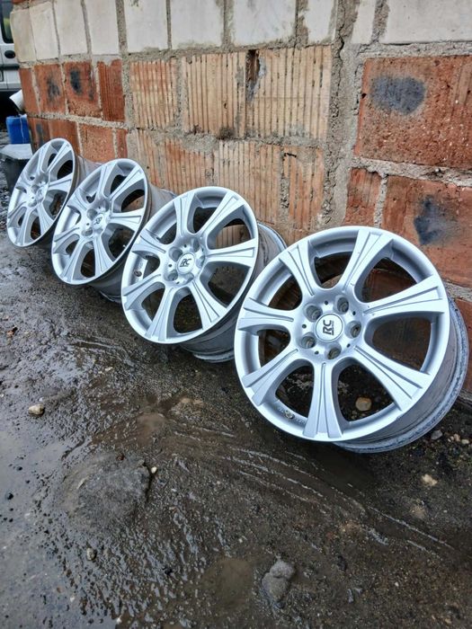 Felgi aluminiowe RC 5x114,3 Hyundai Kia renault 17' !!