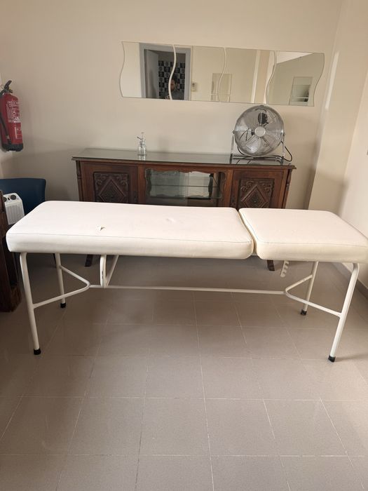 Gabinete de estetica em barbearia