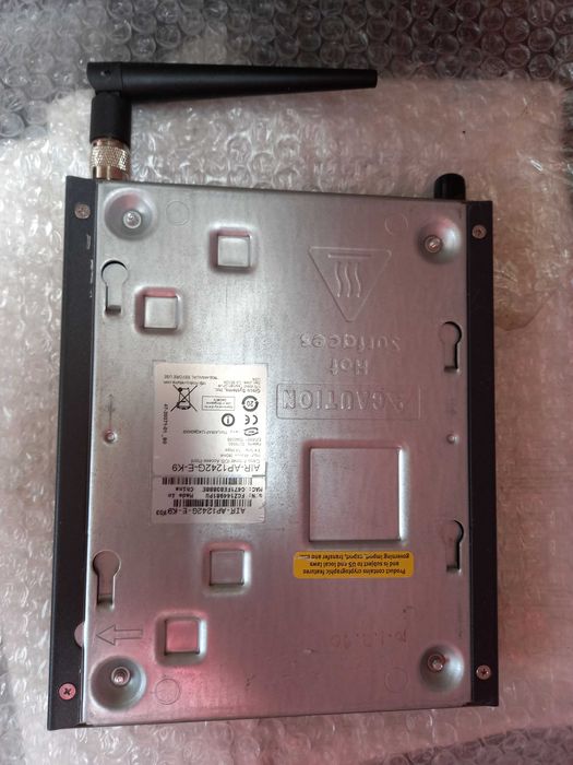 Продам Cisco Access Point 802.11 g, 2.4 Ghz полный комплект