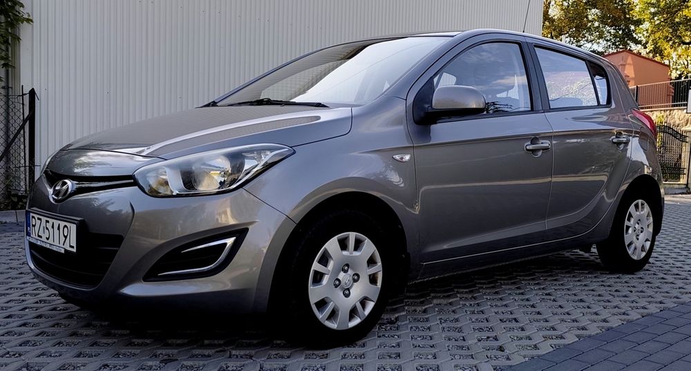 Hyundai i20