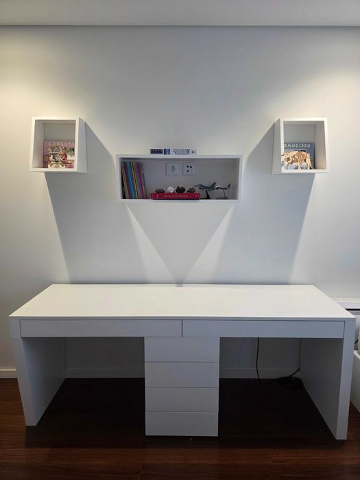 Secretária para quarto/escritório