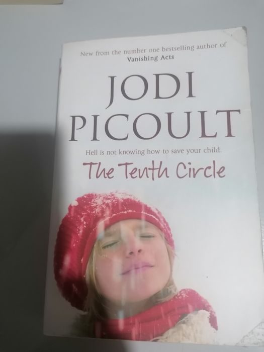 The Tenth Circle. Portes de envio incluídos.