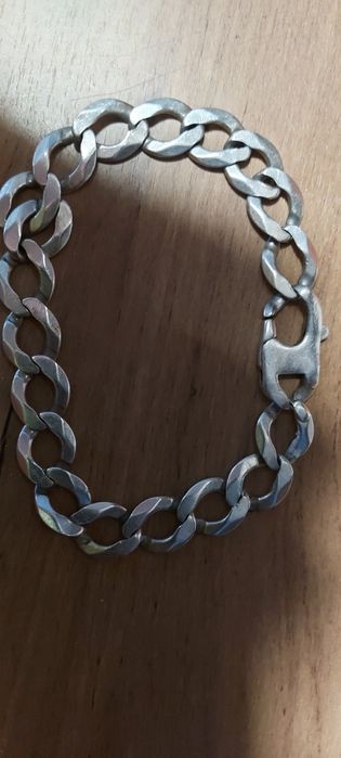 Sprzedam łańcuszek na rękę z próbą 925 srebro