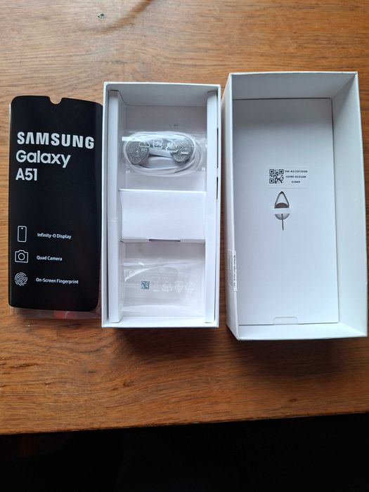 Смартфон Самсунг Samsung Galaxy A51 (модель SM-A515F/DSN) 8/6 ГБ 128 Гб