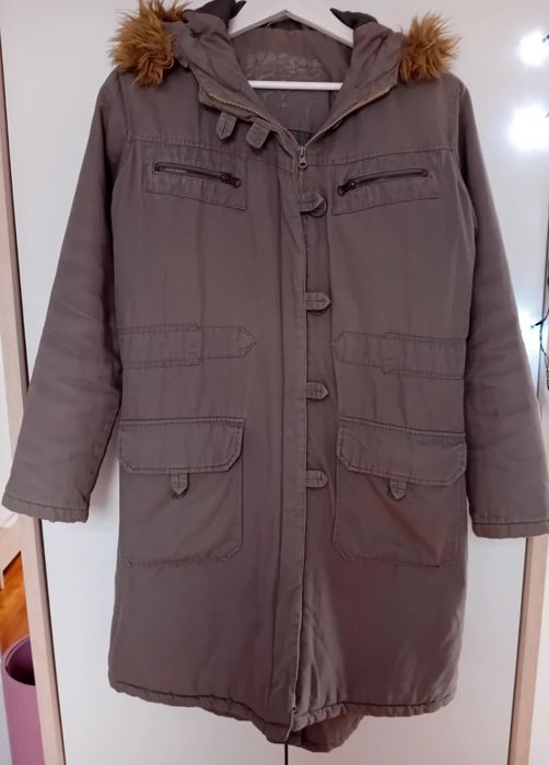 Szara parka – retro Y2K, kaptur z futerkiem