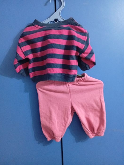 Віддам безкоштовно на дівчинку