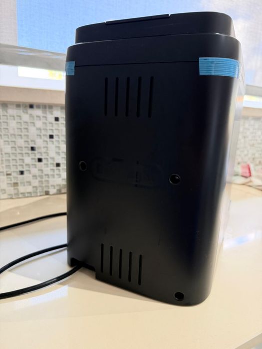 Máquina Café Delonghi Magnifica EVO