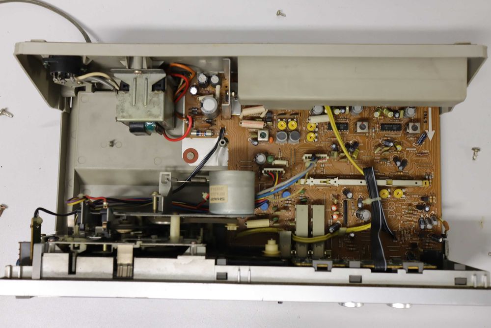 Magnetofon SHARP RT-100