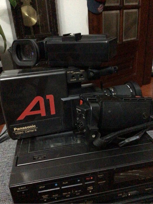 Maquina de filmar antiga A1 da PANASONIC,em bom estado