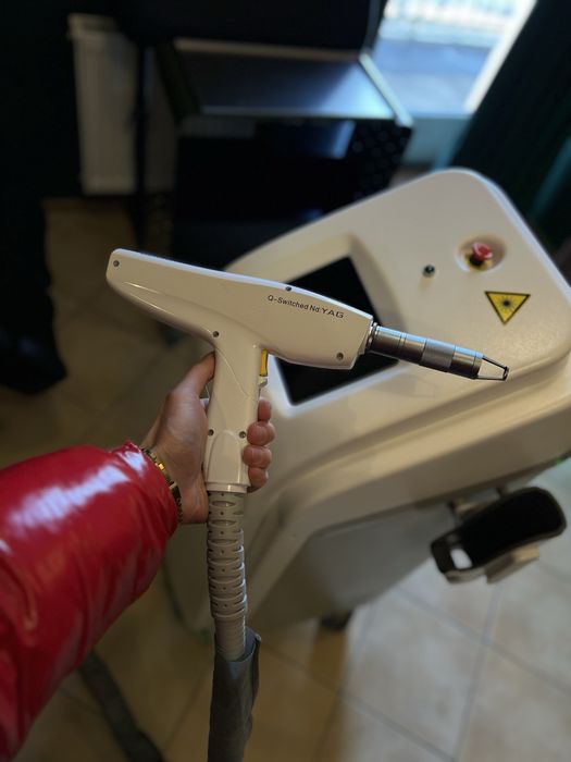 Laser System Glovcon Med Q-switch ND Yag