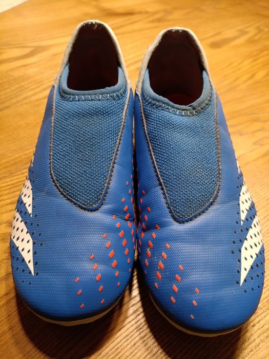 Buty piłkarskie - korki Adidas Predator r. 31