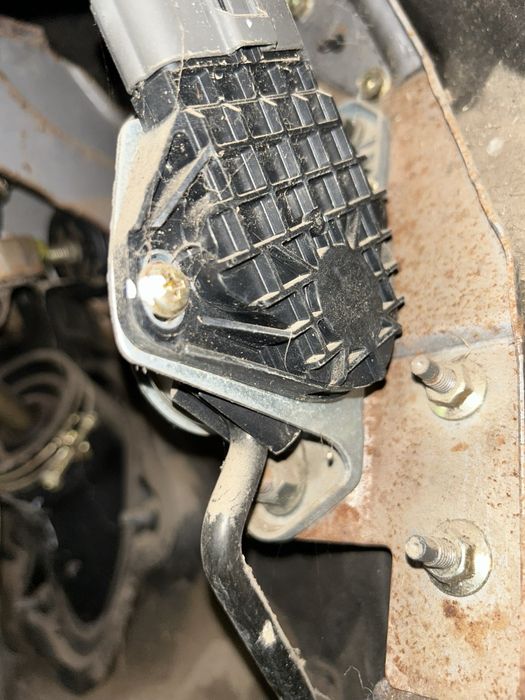 Педаль газу Nissan X-Trail T30 (2001-2007)