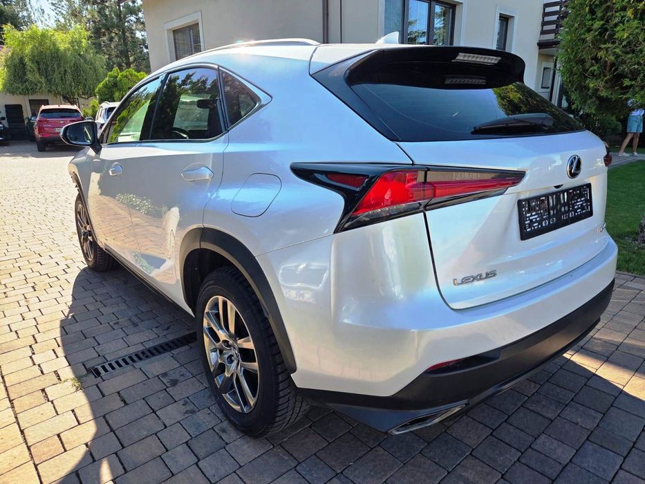 Lexus NX