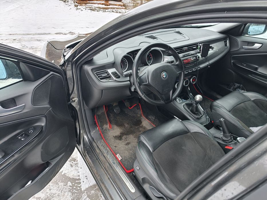 Alfa Romeo Giulietta 1,4 t-jet 120 koni 2011rok polecasz LP