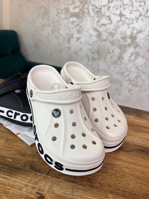 Crocs крокси bayaband classic clog coach шльопанці