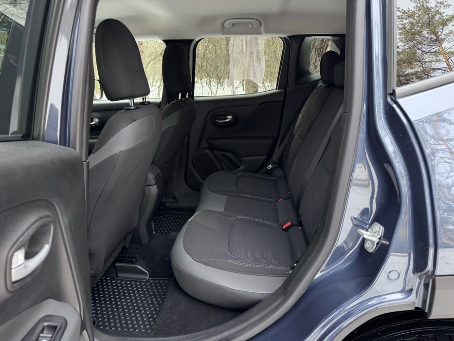 Jeep Renegade Altitude, 2023 року, 1.3 бензин, автомат, 4х4 , 27т.км.