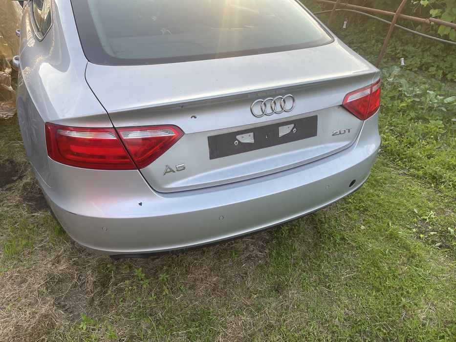 Audi A5 klapa zderzak lampy tył tylna