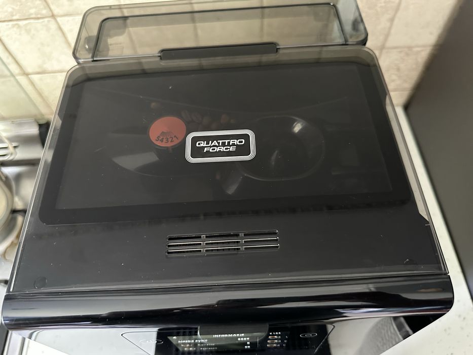 Ekspres do kawy Krups Intuition Preference EA875U10/700