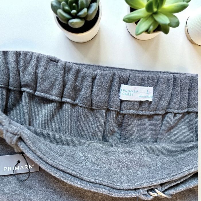 Szare spodnie Primark Cares, szeroka nogawka, kieszenie cargo 42/44