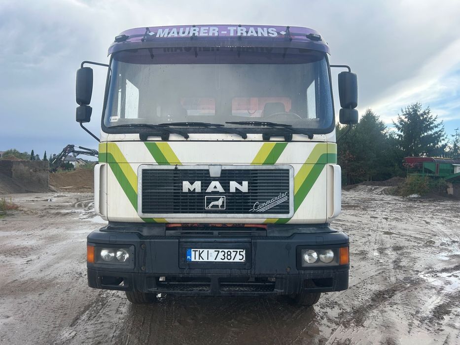 MAN