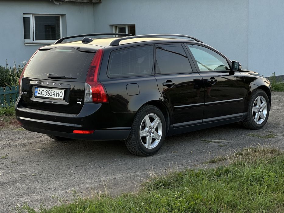 Volvo V50 2009рік 1.6дизель не фарбована