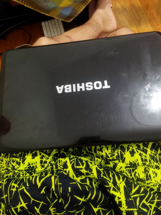 Laptop with Core i5 processor and 6 GB RAM64729620048513122