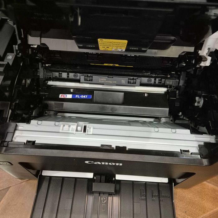 Компактное МФУ Canon MF112. Обслужен заправлен . Внутри тот же 3010