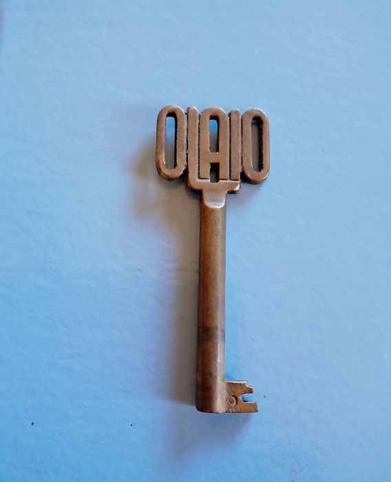 Olaio Chave Original p/ Armário