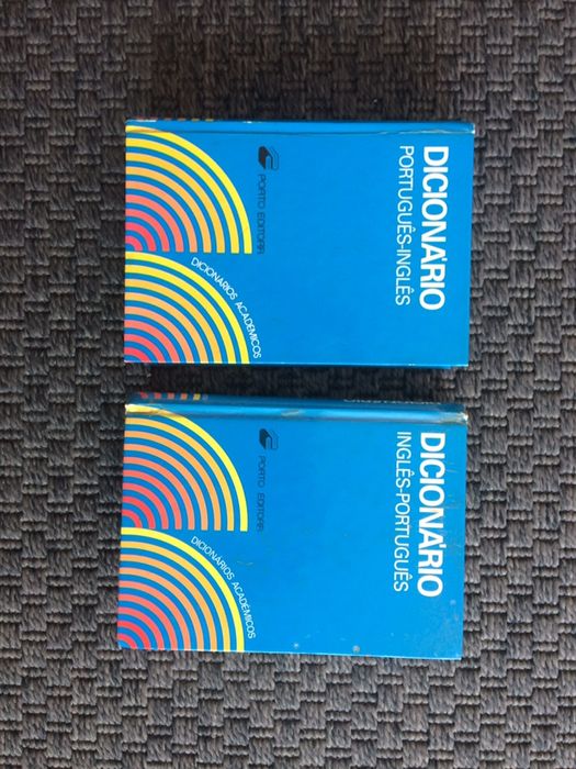 2 Dicionários Português  Inglês