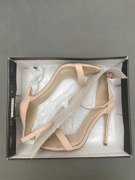 Sandały Missguided 37 nude